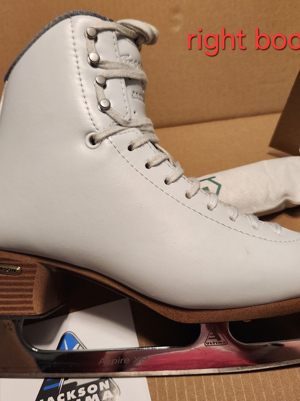 Jackson Freestyle Aspire XP Women's Figure Ice Skates - Picture 10 of 16